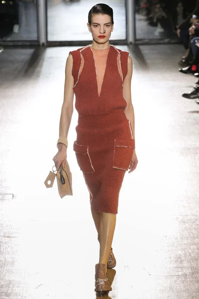 Look 20